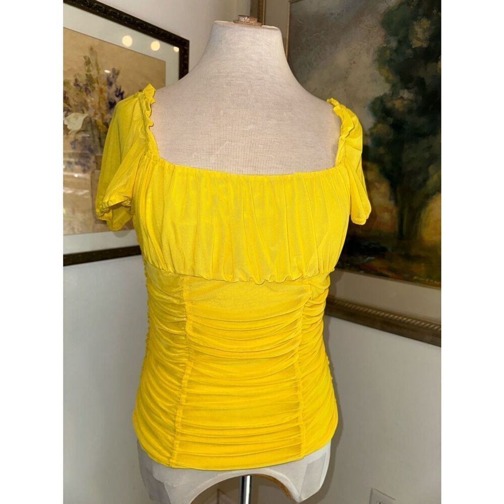 VENUS YellowβRuched Square-Neck Peasant Top Size Medium